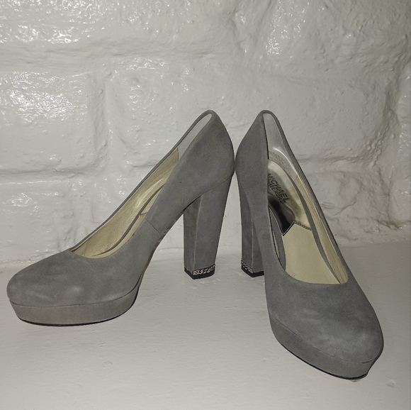 Michael Kors Sabrina Pump Heels - Picture 4 of 5